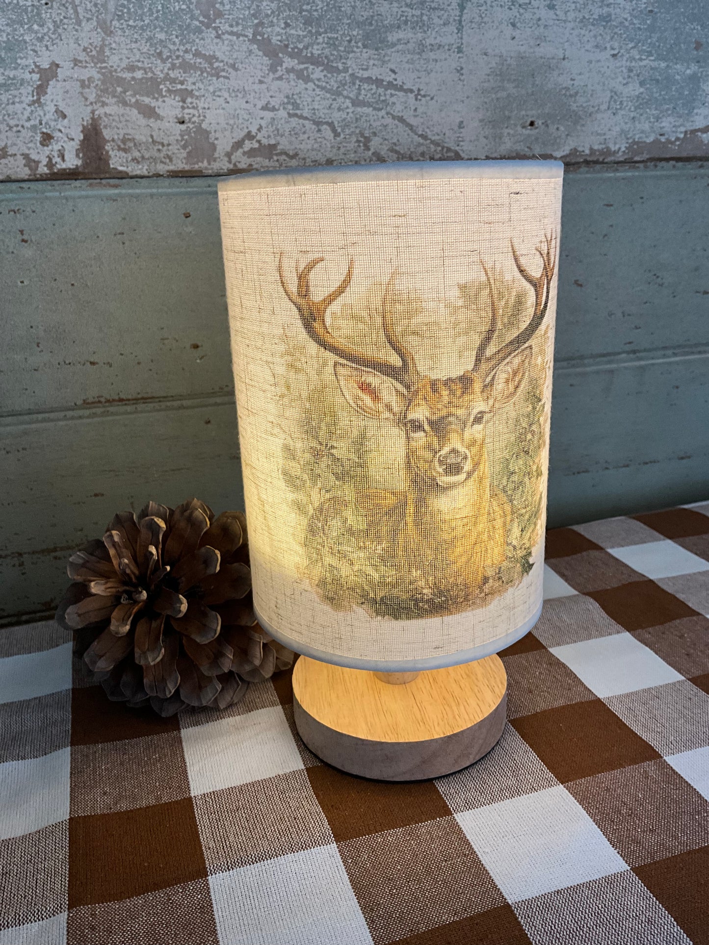 Small Deer Lamp