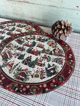 Load image into Gallery viewer, Snow House Placemat