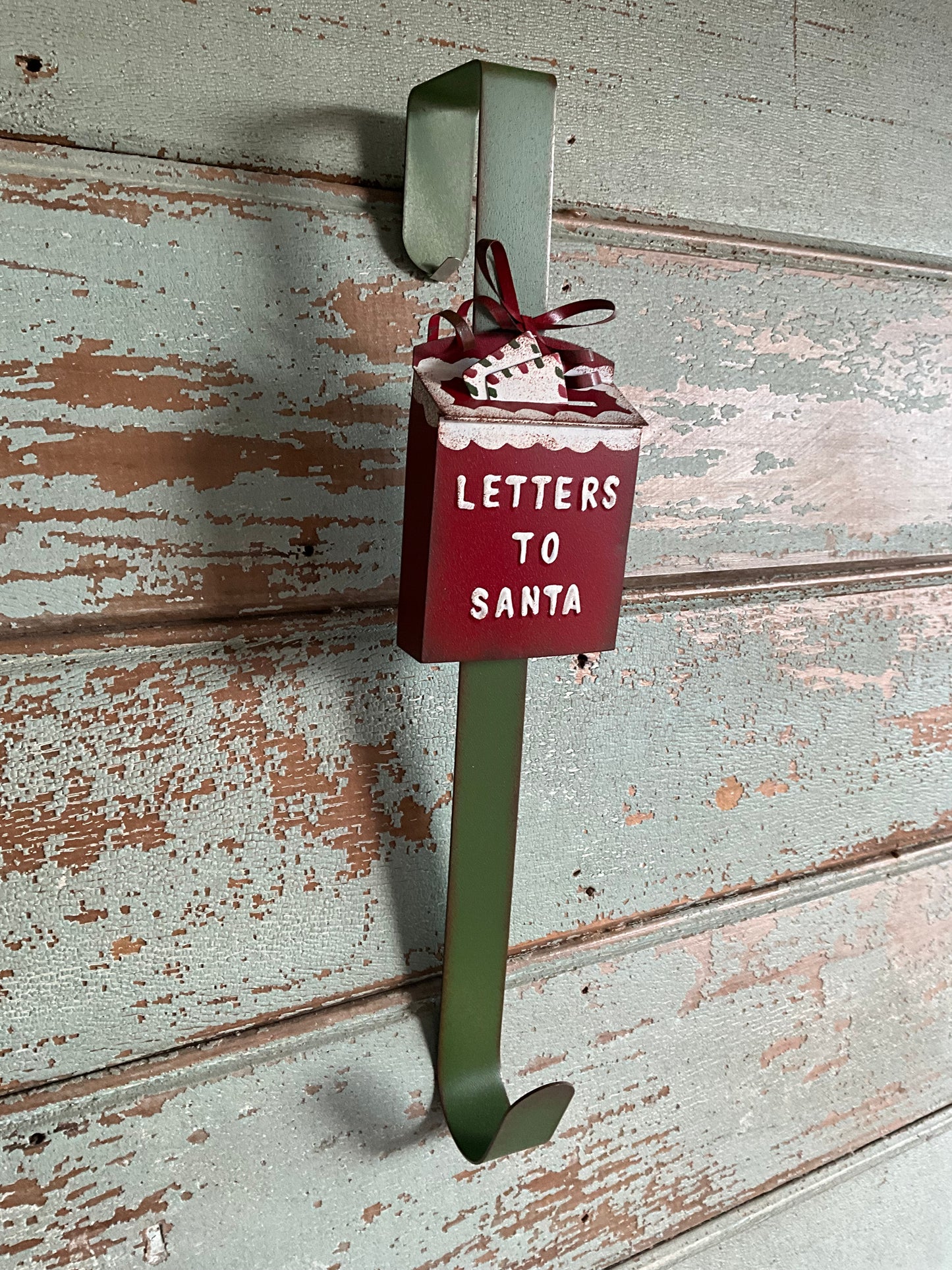 Wreath Hanger Mailbox Green