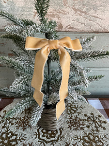 Cream Velvet Bow