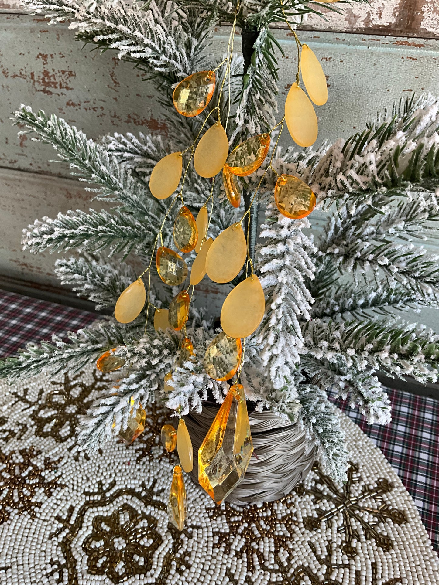 Gold Crystal Gem Spray