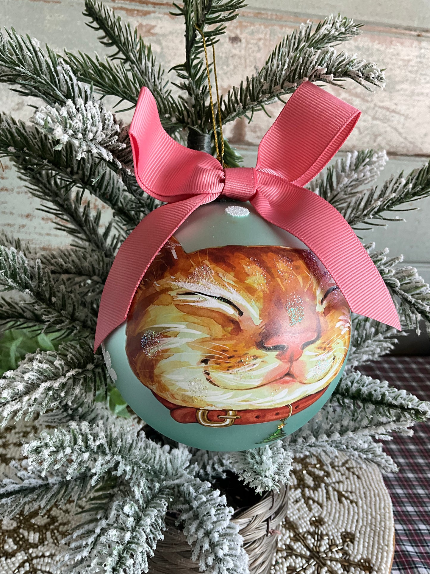 Light Blue Ball Ginger Cat