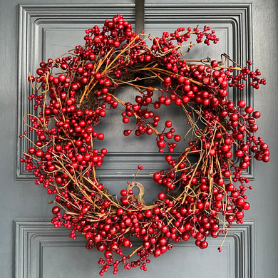 Robina Red Berry Wreath