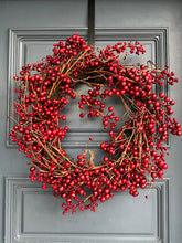 Load image into Gallery viewer, Robina Red Berry Wreath