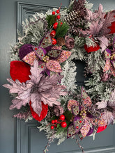 Load image into Gallery viewer, Purple Red Wreath LED