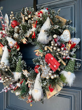 Load image into Gallery viewer, Nordic Christmas Wreath