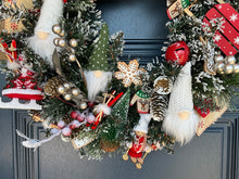 Load image into Gallery viewer, Nordic Christmas Wreath