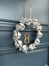 Load image into Gallery viewer, Rustic White Bell Wreath