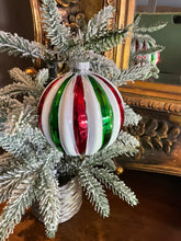 Load image into Gallery viewer, Red White Green Striped Ball