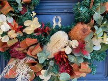 Load image into Gallery viewer, Australian Christmas Wreath