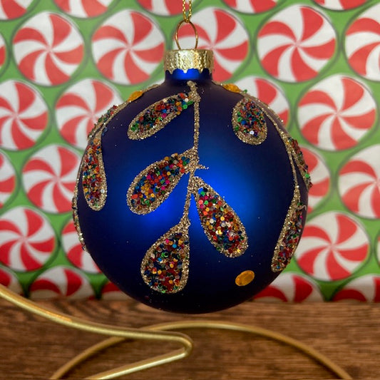 Blue Ball Leaf Pattern