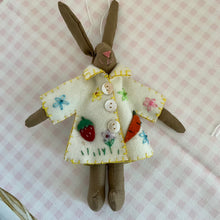 Load image into Gallery viewer, Fabric Felt Bunny