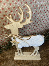 Load image into Gallery viewer, Wooden Deer with Star