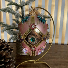 Load image into Gallery viewer, Kings Jewel Pink Gold Bauble