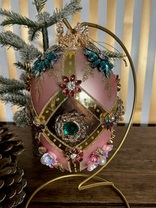 Kings Jewel Pink Gold Bauble