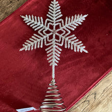 Load image into Gallery viewer, Snowflake Tree Topper