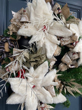 Load image into Gallery viewer, Let It Snow Christmas Wreath