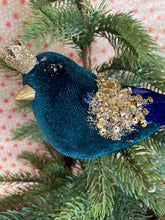 Load image into Gallery viewer, Emerald Gold Velvet Bird