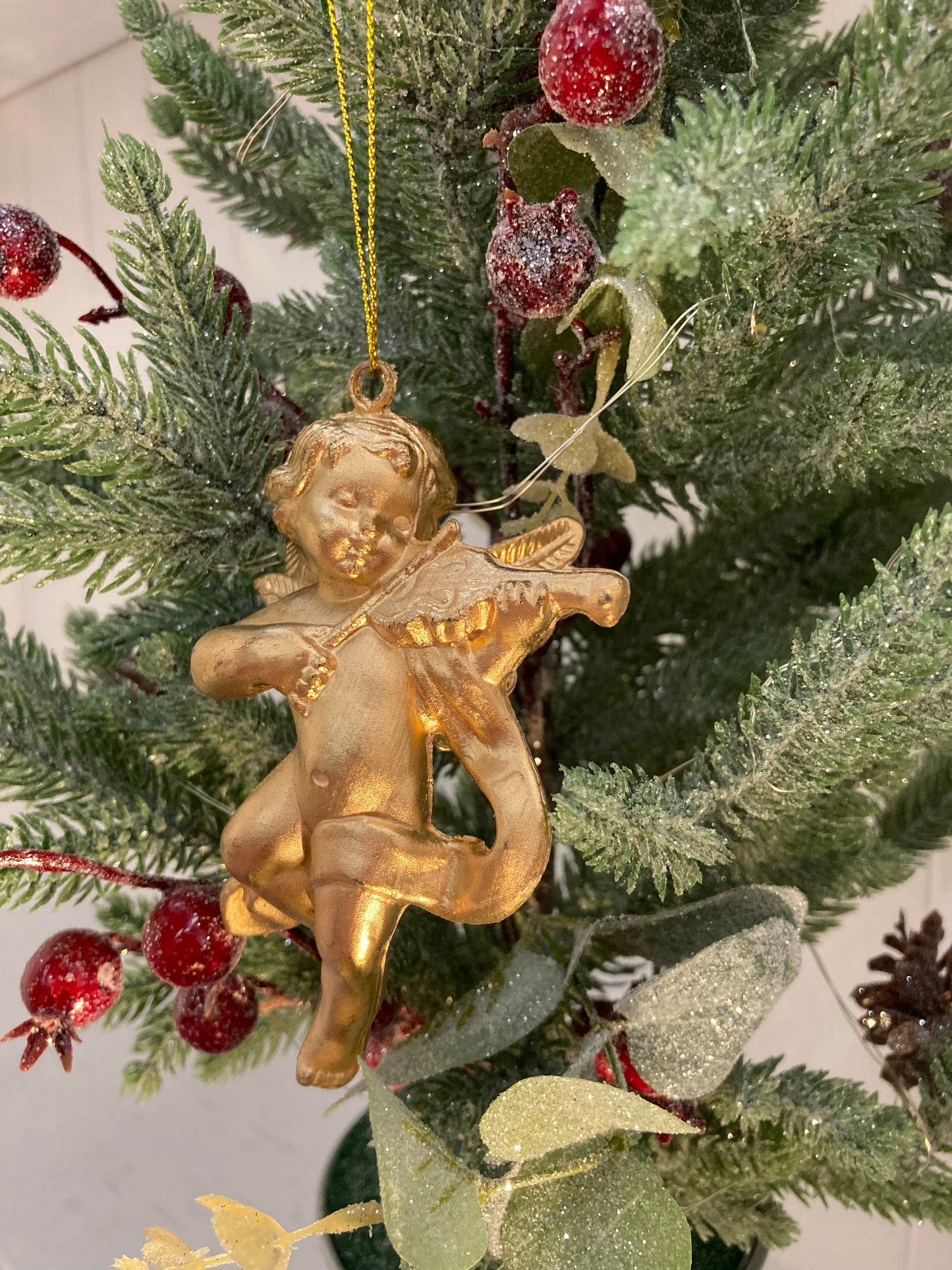Gold Cherub Deco