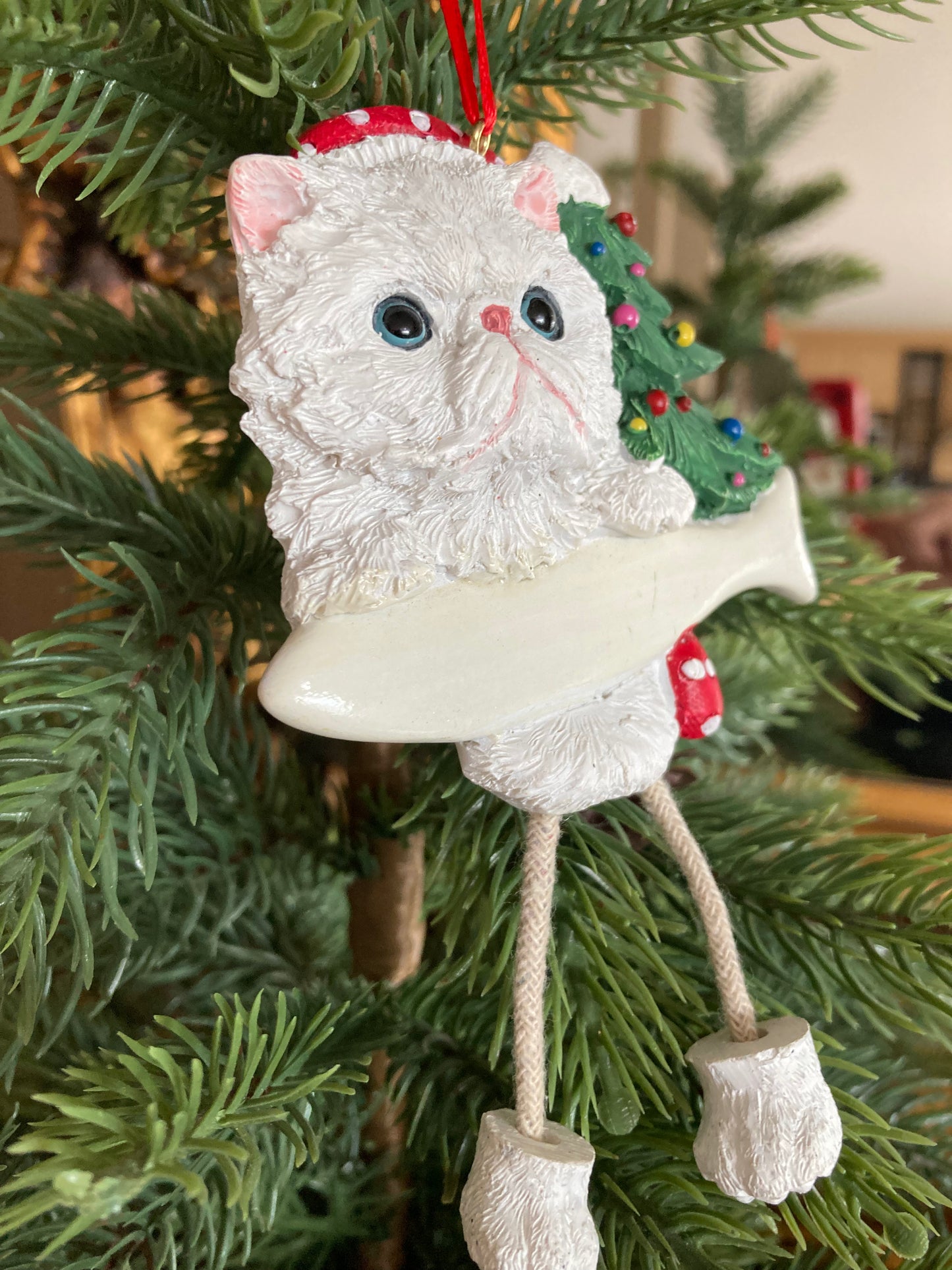 White Cat Tree Deco