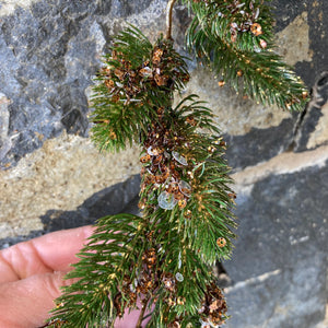 Pinecone Table Garland