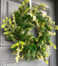 Load image into Gallery viewer, Mixed Pine Wreath Green