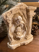 Load image into Gallery viewer, Holy Family Ornament