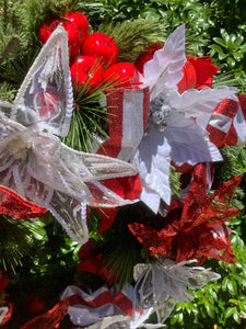 Red and White Wreath