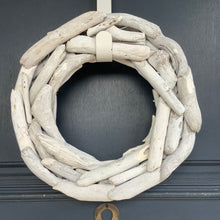 Load image into Gallery viewer, White Driftwood Candle Ring